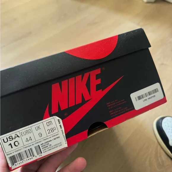 Jordan 1 high clay green